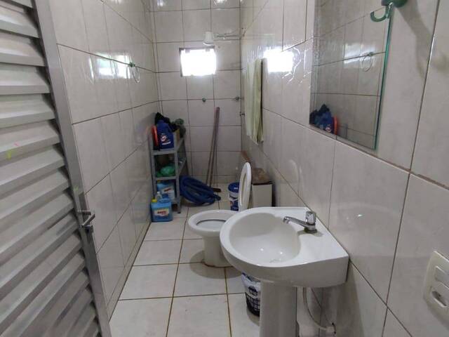 #8018 - Casa para Venda em Arapongas - PR - 3