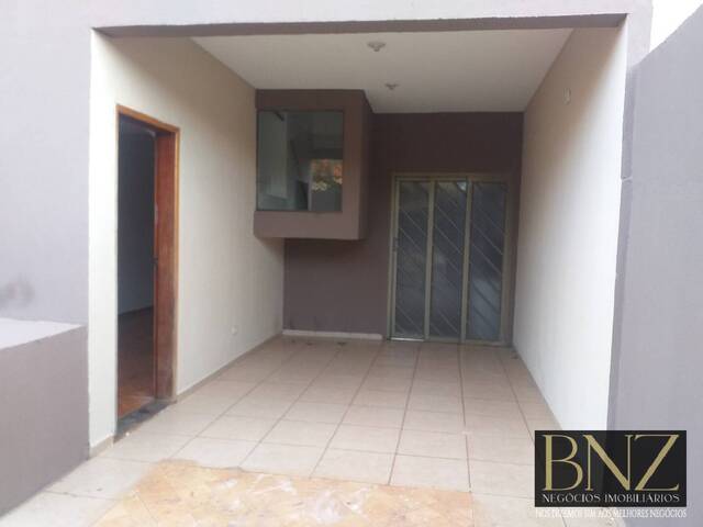 #8095 - Casa para Locação em Arapongas - PR