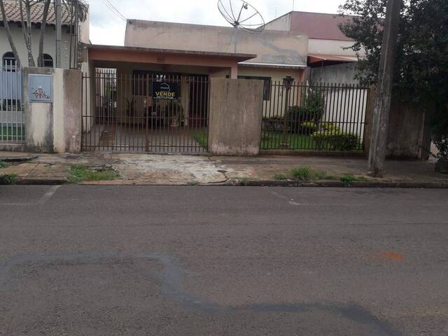 Casa para Venda em Arapongas - 2