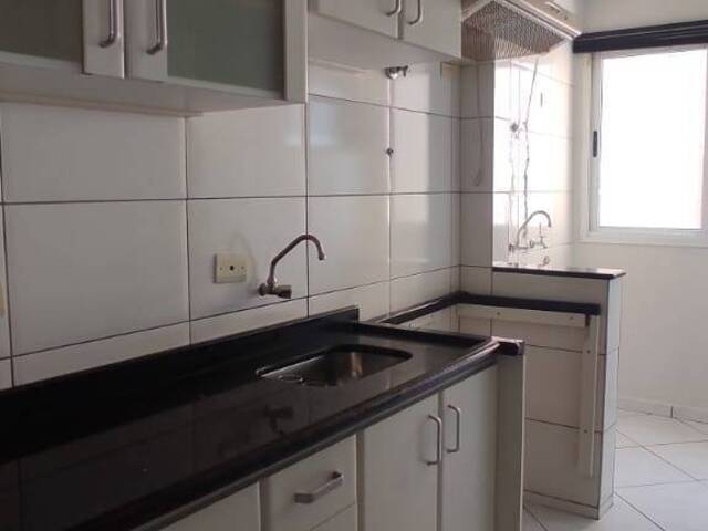 #8364 - Apartamento para Venda em Arapongas - PR - 2