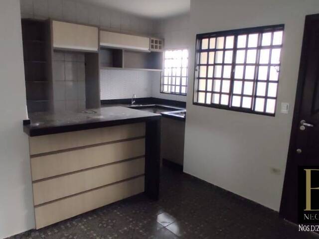 #8365 - Casa para Locação em Arapongas - PR