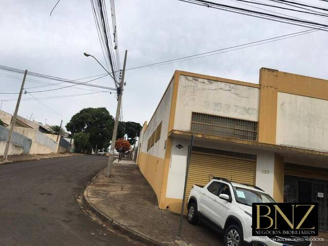 #8382 - Barracão para Venda em Arapongas - PR - 1