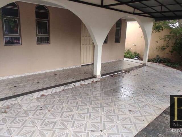 #8388 - Casa para Venda em Arapongas - PR