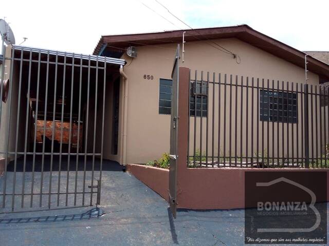 #8485 - Casa para Venda em Arapongas - PR - 1