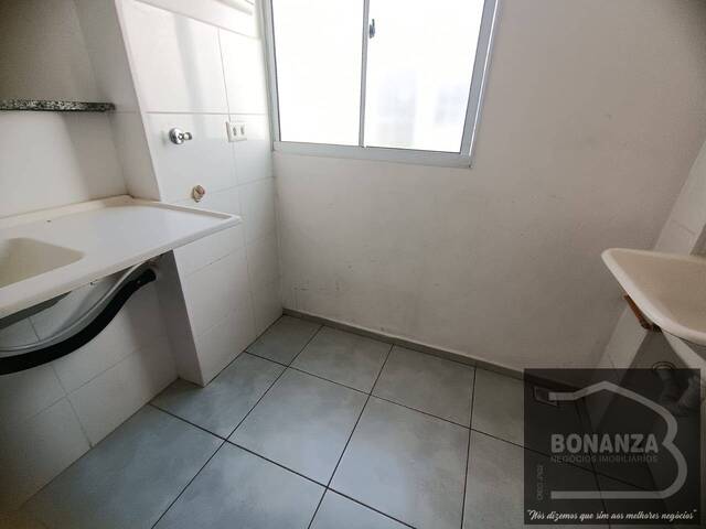 Apartamento para Venda em Arapongas - 2