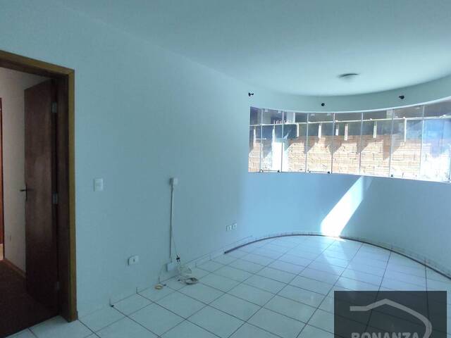 #8570 - Apartamento para Venda em Arapongas - PR - 2