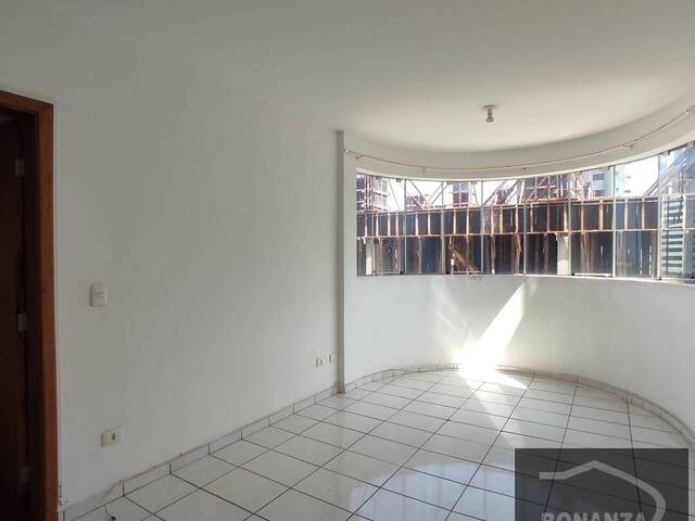 #8572 - Apartamento para Venda em Arapongas - PR