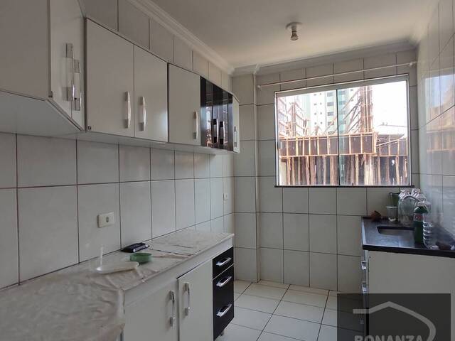 #8572 - Apartamento para Venda em Arapongas - PR - 2