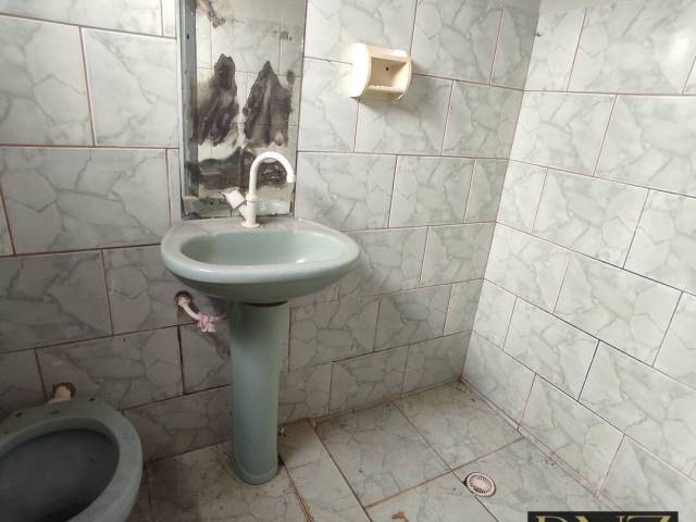 #8616 - Casa para Locação em Arapongas - PR