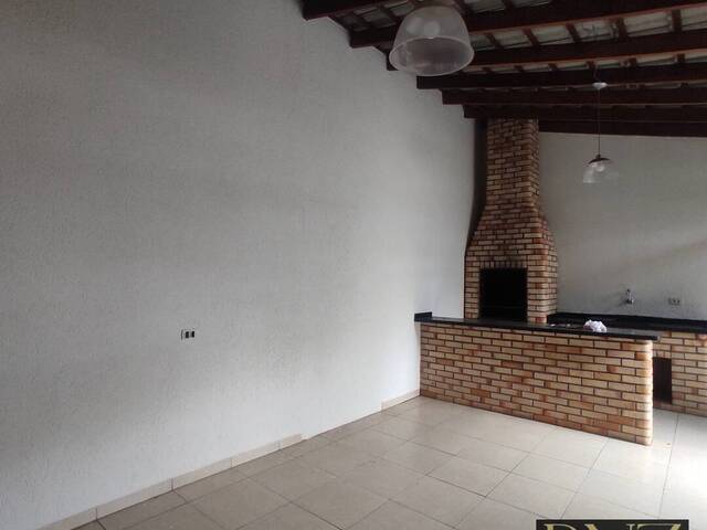 #8650 - Casa para Venda em Arapongas - PR - 3