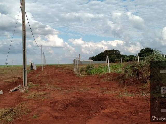 #8714 - Terreno para Venda em Arapongas - PR - 1