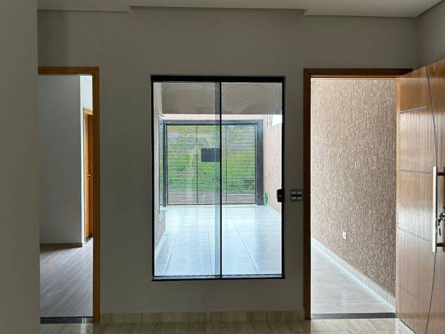 #8785 - Casa para Venda em Arapongas - PR