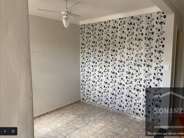 Apartamento para Venda em Arapongas - 3