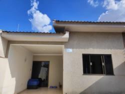 #8893 - Casa para Venda em Arapongas - PR - 2