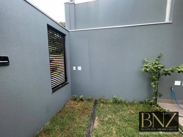 #10301 - Casa para Locação em Arapongas - PR - 2