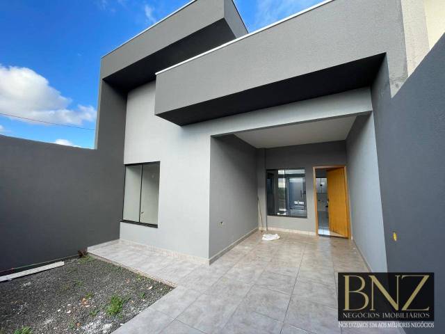 #10430 - Casa para Venda em Arapongas - PR - 2