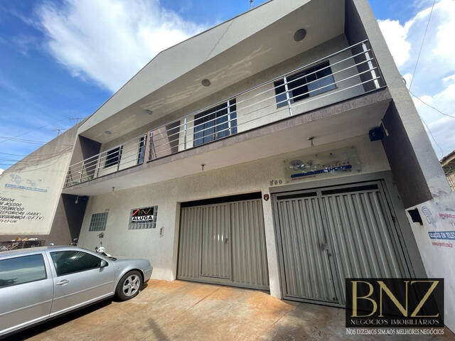 Apartamento para Locação em Arapongas - 2